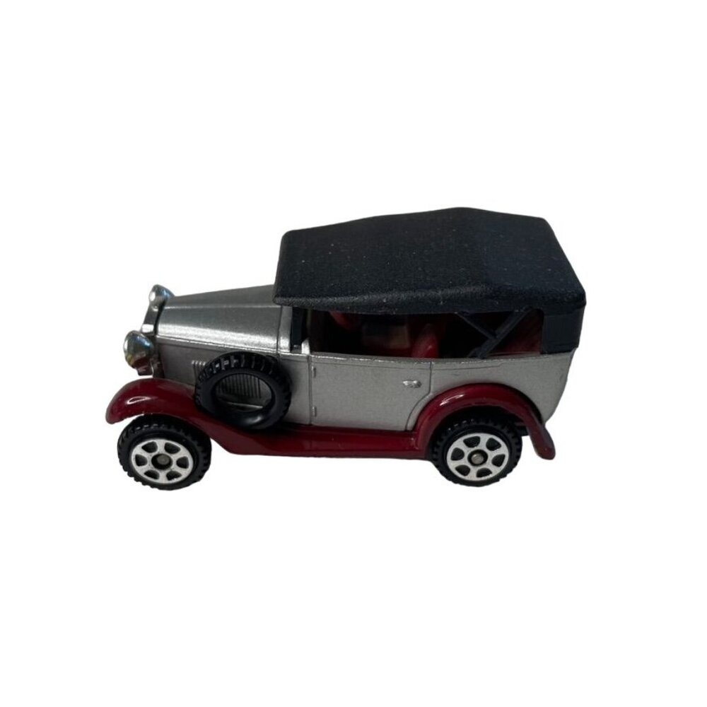 Vintage Tomica Daton No 60 Die Cast Collectible Car Made in Japan u